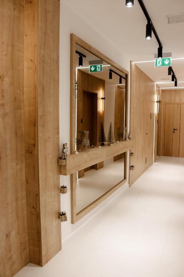 Code Apartment *
